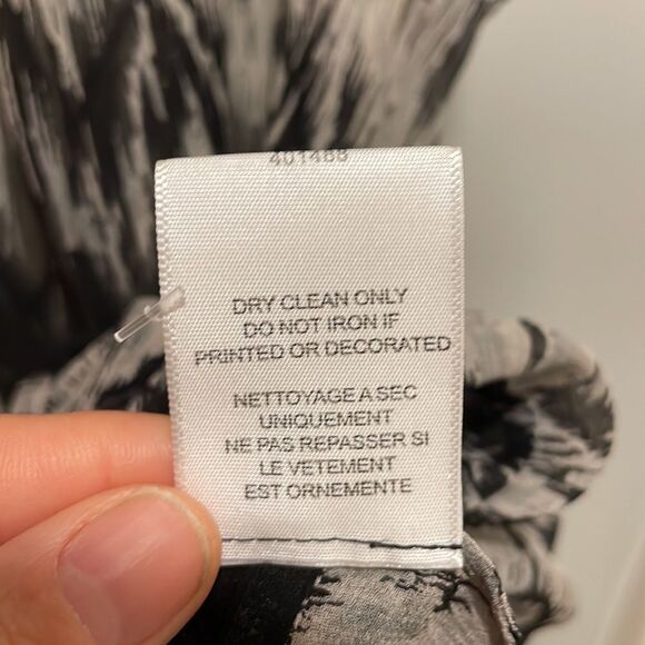 NWOT Joie woman’s black and gray silk sheer dress - Picture 12 of 15